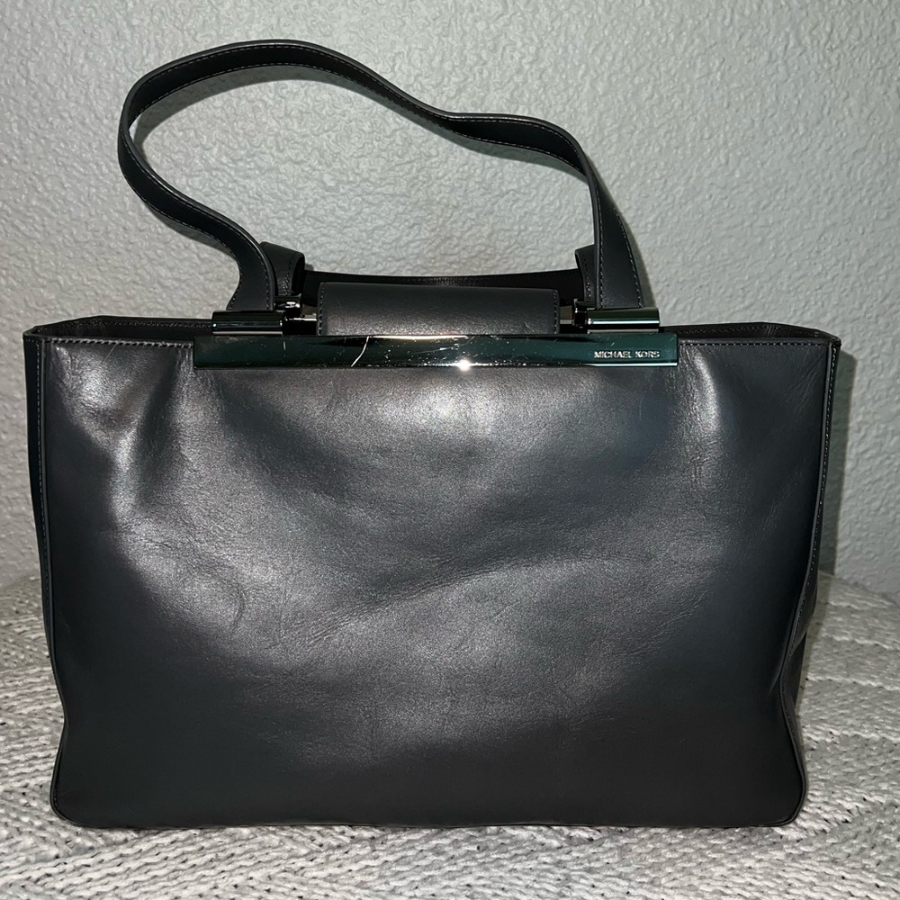 Michael Kors Large Dark Gray Smooth Leather Handbag Silver Hardware Chic Travel